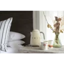Bouilloire SMEG KLF03CREU crème