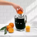 Presse-agrumes SMEG CJF11BLEU