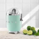 Presse-agrumes SMEG CJF11PGEU