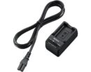 Pack Appareil photo hybride Vlogging hybride Sony ZV-E10 + E PZ 16-50mm f/3,5-5,6 OSS + 2ème batterie + Chargeur de batterie